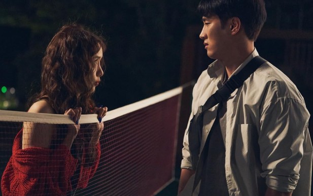 [코미디 영화 다시보기 추천] 악마가 이사왔다 OTT 넷플릭스 결말 해석