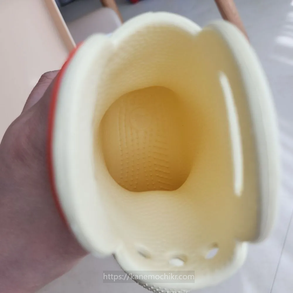 크록스부츠-안쪽