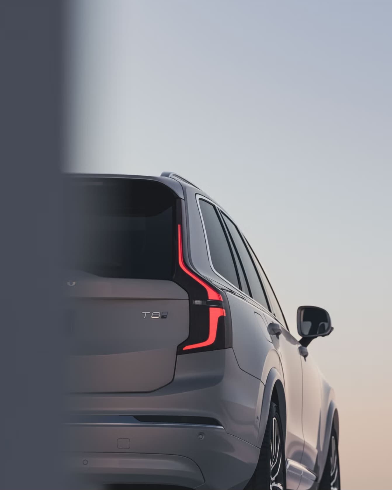 전시 일정: 2025년 8월 2일~10일 안내 포스터