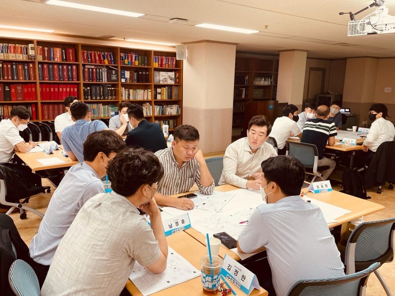 한림제약 팀장급 인력 대상 '탁월한 팀장의 성과비법 - 전략&실행' 플립러닝 강의 진행