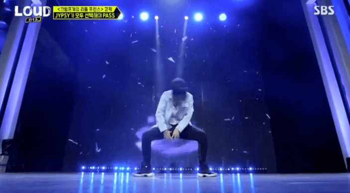 라우드참가자_고키_크럼프춤퍼포먼스사진