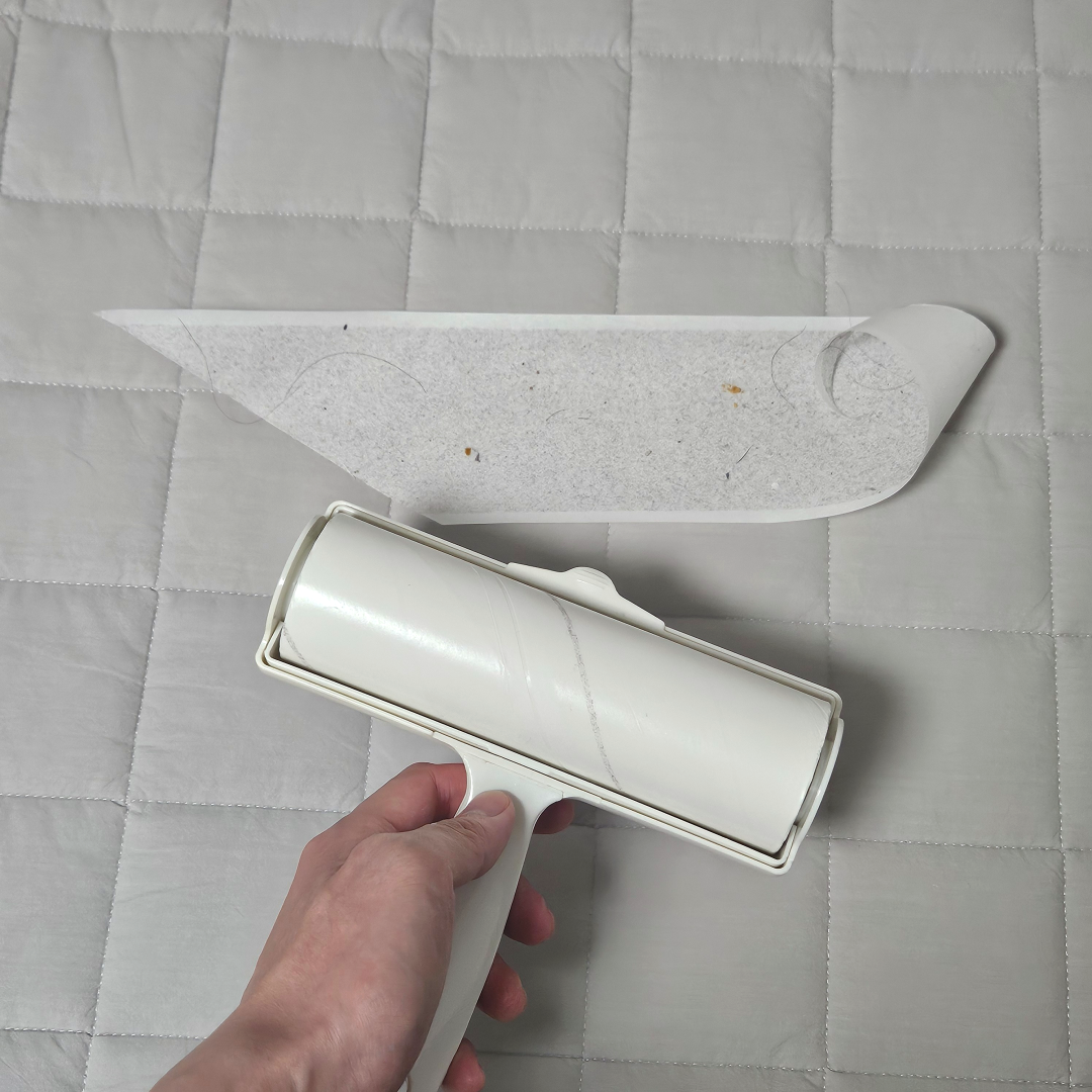 사선형 돌돌이를 착용 후 사용 후 제거 한 후 깔끔하게 뜯어진 이미지