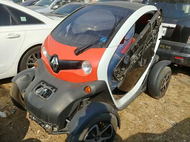 TWIZY 모델연도 : 2018년 8,907 km / 오토 / 전기