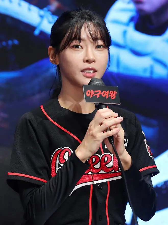 육상계 카리나 블랙퀸즈 김민지 나이 키 프로필 알아보기