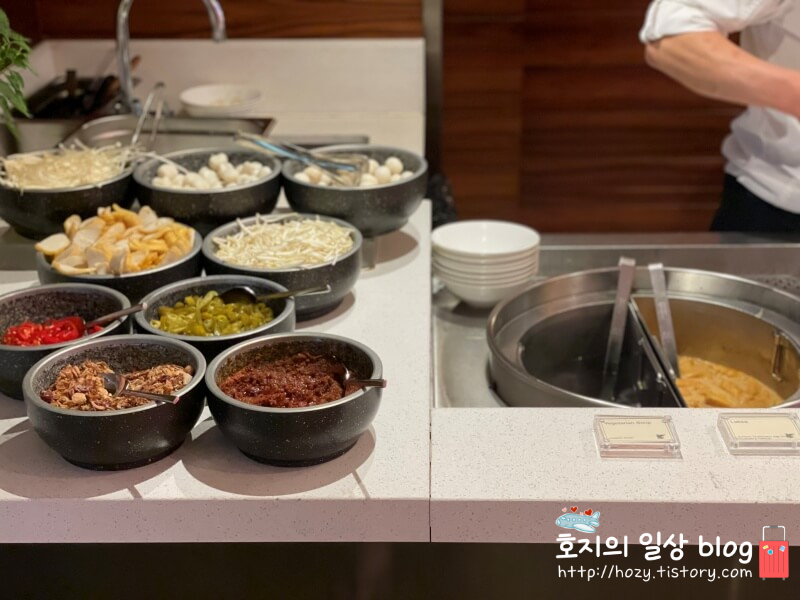 JW메리어트 싱가포르 이그제큐티브 라운지 이브닝칵테일 메뉴6