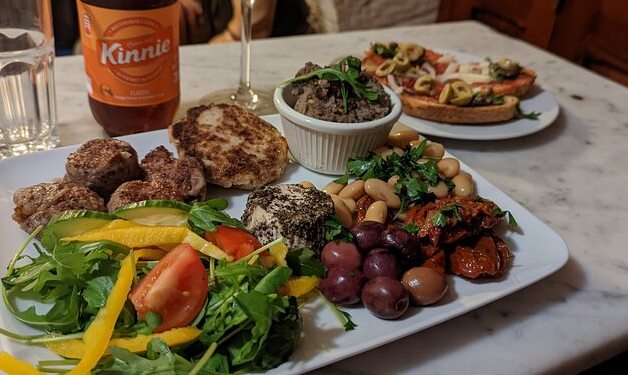 몰타 음식과 음료 가이드 워킹 투어 예약하러 가기