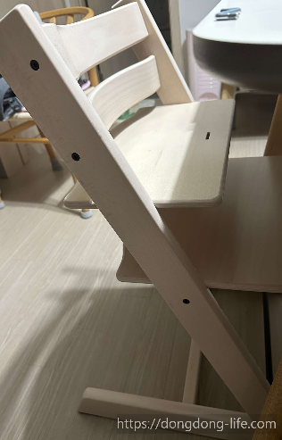 아기 의자 사진
