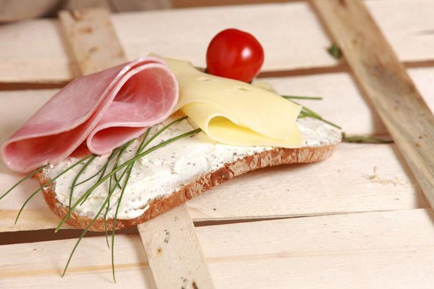 질환에따라독이되는음식-레드와인,치즈 편두통에독이되는음식-레드와인,치즈