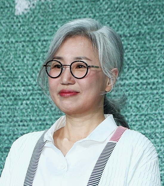 김은숙 작가 프로필