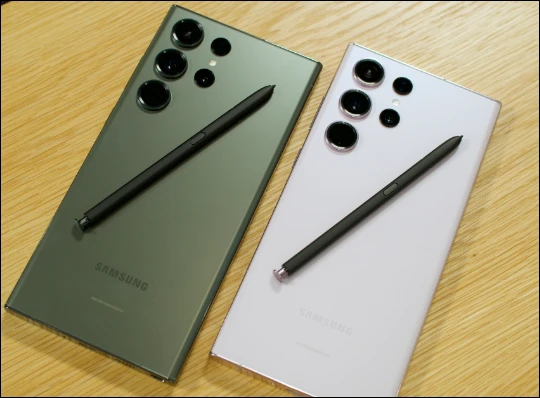 갤럭시 s23 울트라 s22 울트라 후면 s pen