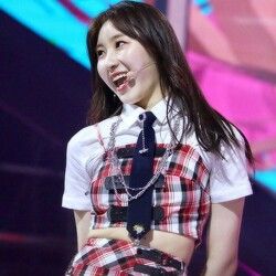 아이즈원 프로듀스48 이채연 사진모음 아이즈원 프로듀스48 이채연 사진모음