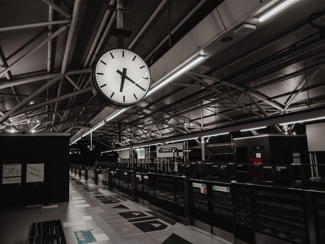 Trading hours
