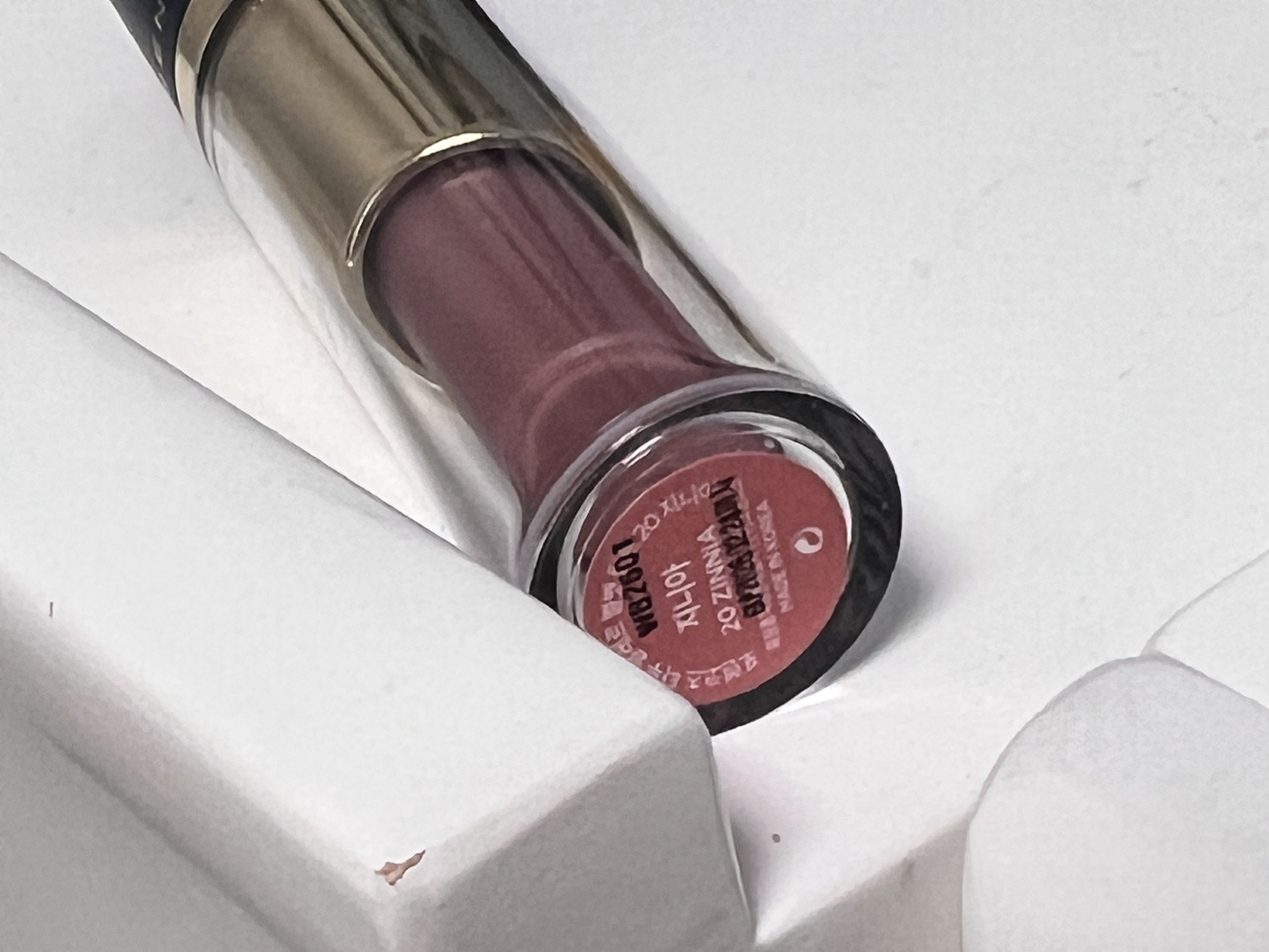 포렌코즈 틴트 지니아