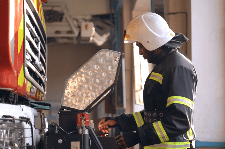 소방시설을 관리하는 사람