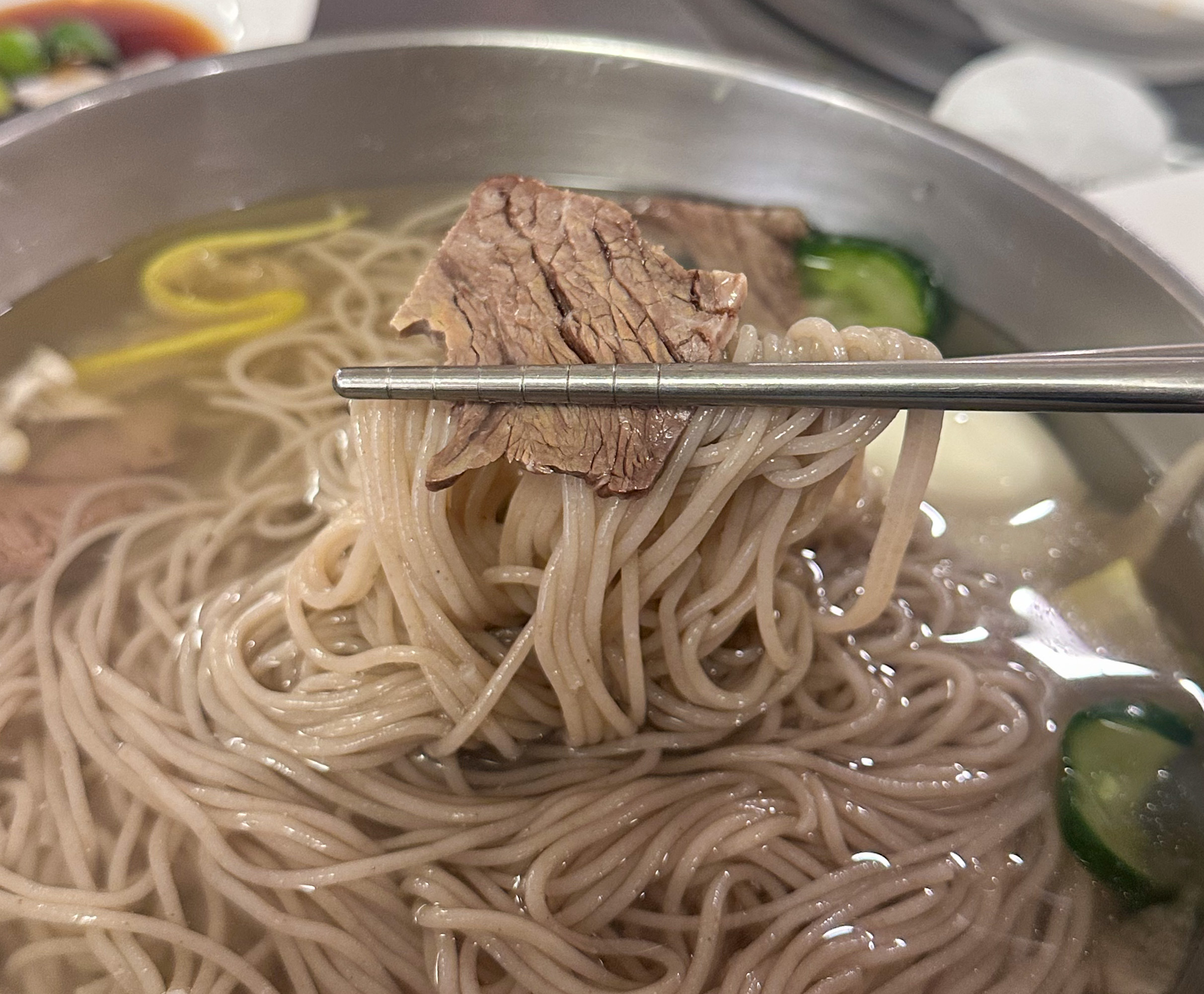 🥢 영등포 평양냉면 맛집, 정인면옥 본점 방문 후기 — 녹두전과 함께한 미슐랭 선정의 정갈한 한 끼 🥢 영등포 평양냉면 맛집, 정인면옥 본점 방문 후기 — 녹두전과 함께한 미슐랭 선정의 정갈한 한 끼