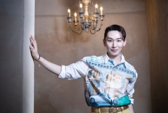 김호영 전량 폐기, 에세이 오타 논란, 책 폐기 이유, 연예계 핫이슈, 출판 실수, 프로 의식, 인간관계, 책 인쇄 팁, 셀럽 자기계발