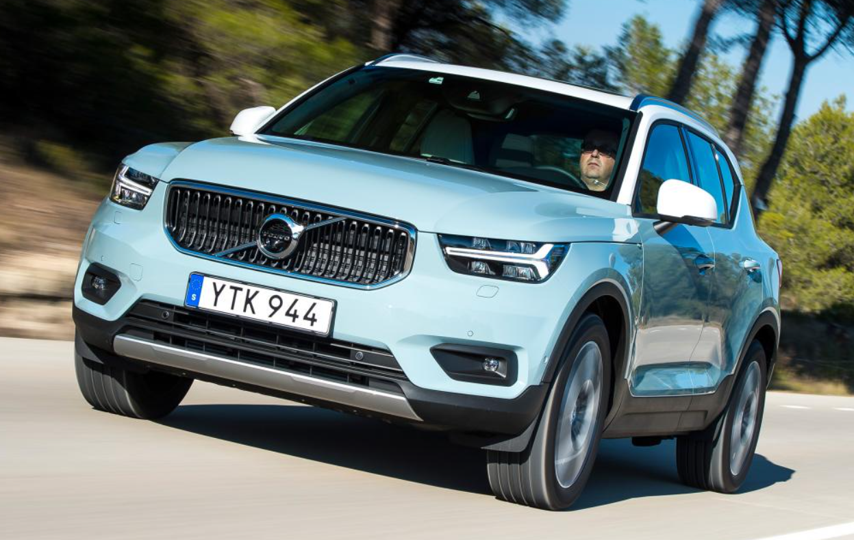 볼보 XC40 사진
