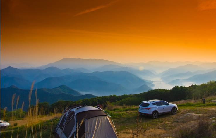바람이 부는 저녁 캠핑장(1)