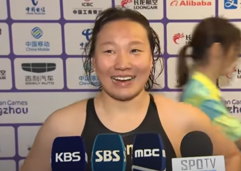 이은지&amp;#44; 여자 배영 100m 한국신기록 작성