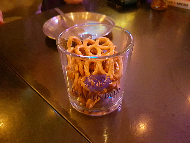 기본 안주 프레첼