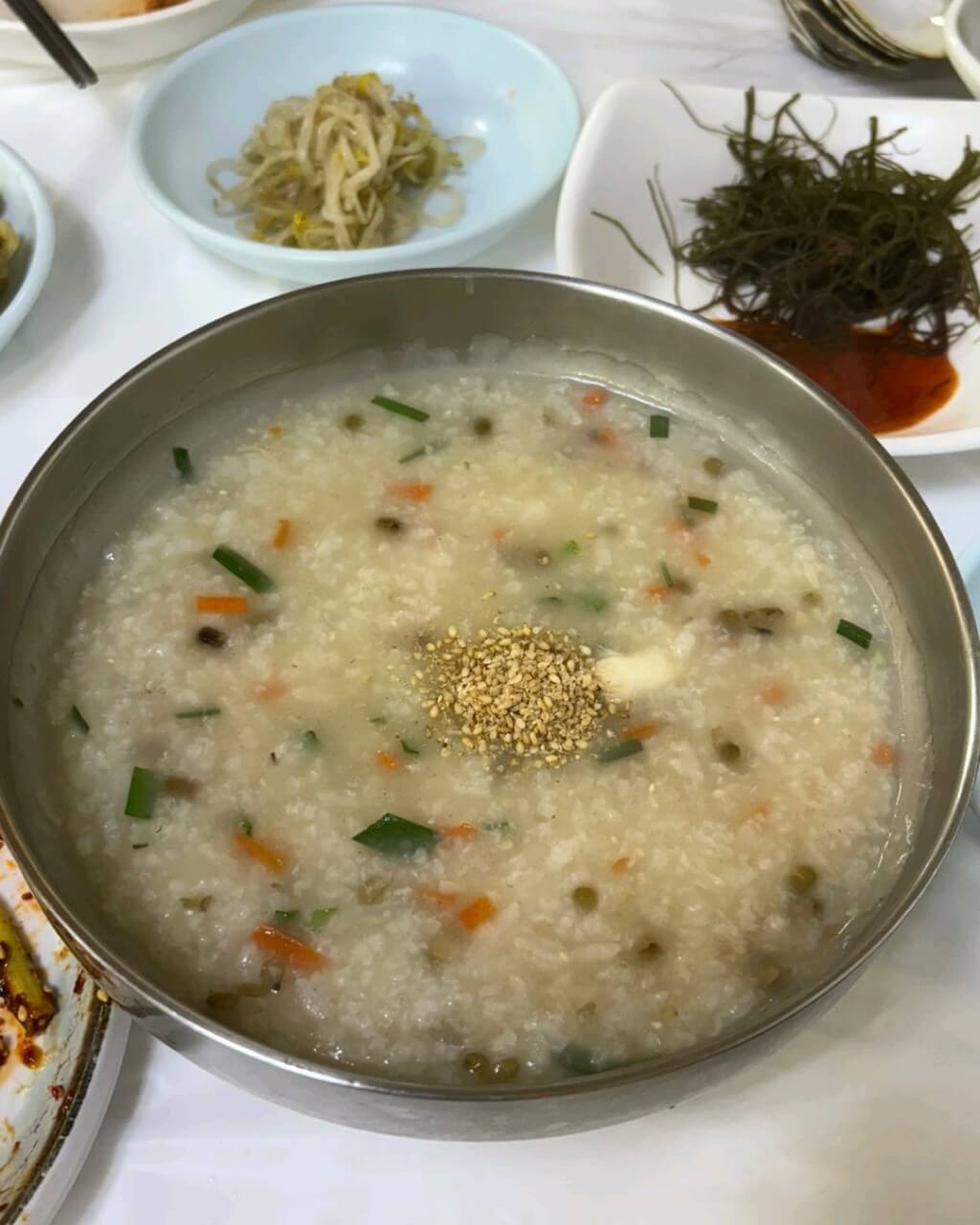식객 허영만의 백반기행 298회 한그루의 부안 아름드리 밥상 백합정식 맛집 군산식당