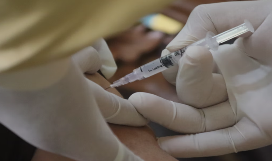 주사를-맞는-팔