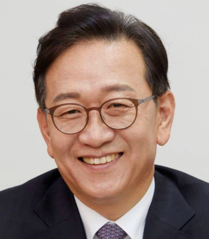 석동현 자유통일당 비례대표 영입 이유 &amp;#124; 석동현 변호사 프로필 나이 고향 학력