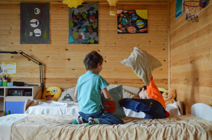 폭력이 아닌 놀이가 되는 순간인 미국 베게 싸움 축제