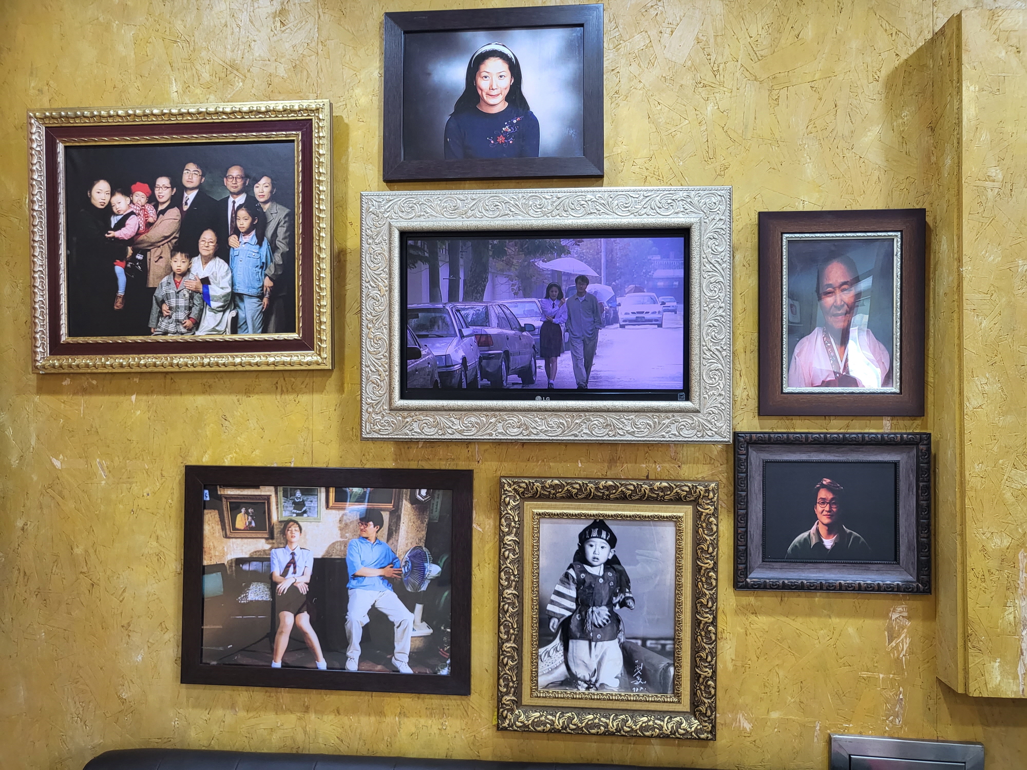 초원사진관 - 내부벽면4