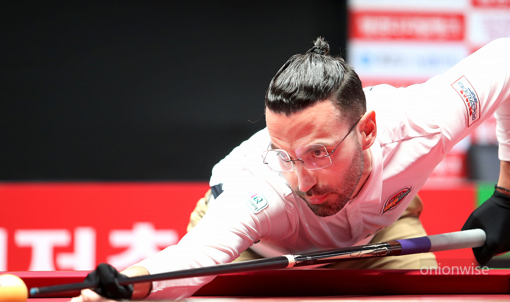 PBA 프로당구에서 활약하는 그리스 당구선수, 필리포스 카시도코스타스