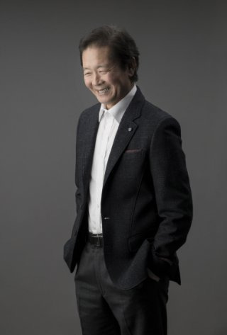 가수이자 영화 제작자 진성만