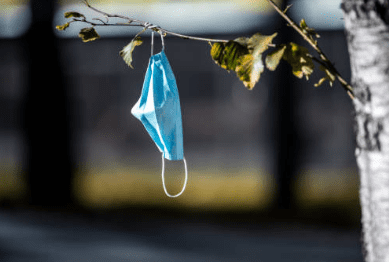 코로나 격리기간, 격리기간중 외출 및 지원금