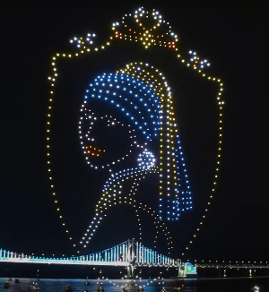 광안대교 배경으로 펼쳐진 드론 야경 퍼포먼스