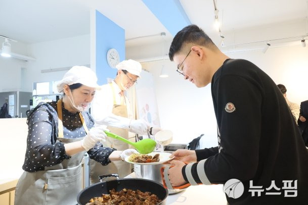아침밥 제공하는 여성부