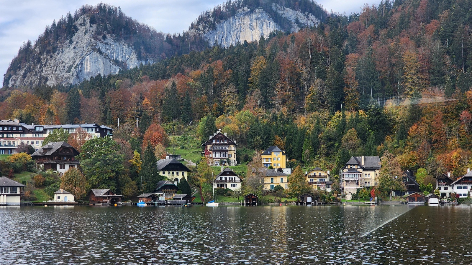 영화 엘비라마디간의 배경지 처럼 아름다운 직접 촬영한 오스트리아의 볼프강 호수 이미지