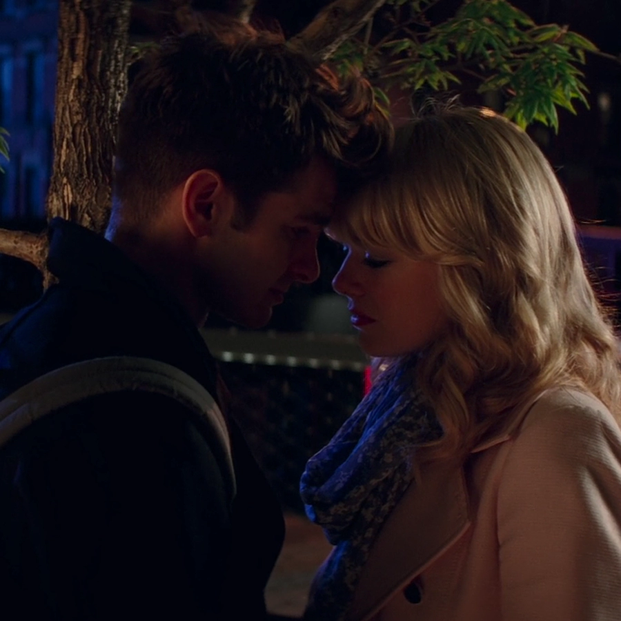 어메이징 스파이더맨2_다시 사랑을 꽃피우는 피터와 그웬