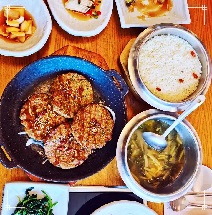 진심 가득 건강 담은 맛 청양 맛집 추천 생방송투데이 구기자고추떡갈비 구기자솥밥 버섯전골 표고버섯탕수 쓰리고 알프스마을 출렁다리 여행 추천 코스 오늘방송 보고 먹고 즐기고 3GO