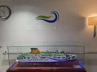 경상도 부산 유일 제주행 여객선 오션비스타제주 이코노미 객실 삼천포에서 제주 탑승 후기까지_13