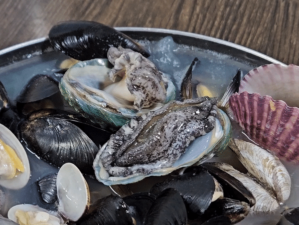 16호 원조 할머니 손 칼국수 전복