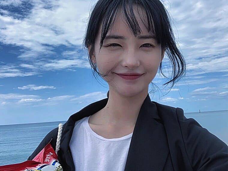 가수-겸-모델-솜혜빈