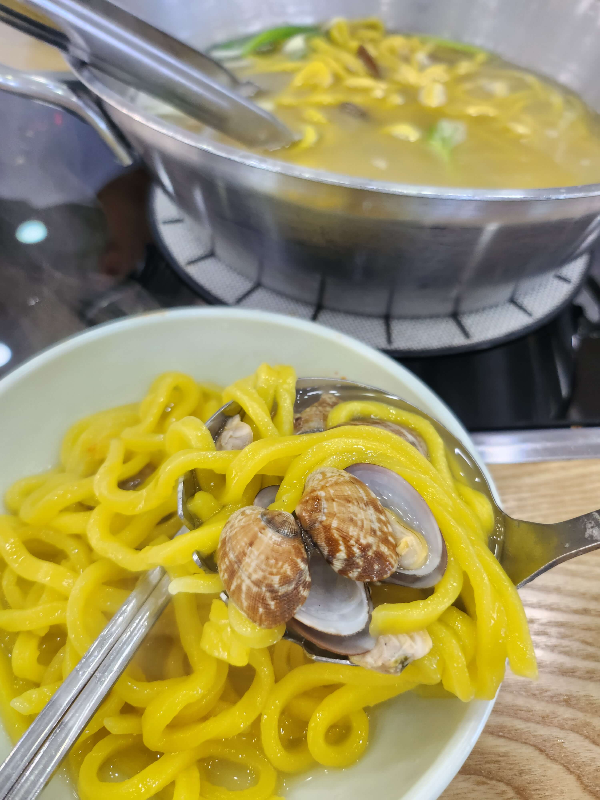 황도면옥 바지락칼국수