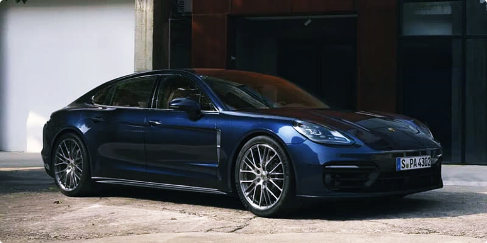 포르쉐 파나메라 4