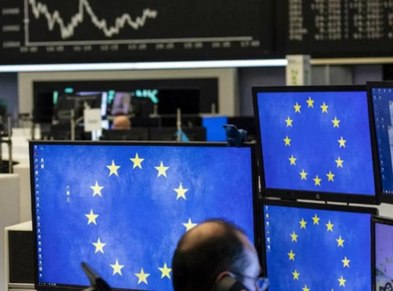 ECB 통화정책회의 빅스텝 금리 유지