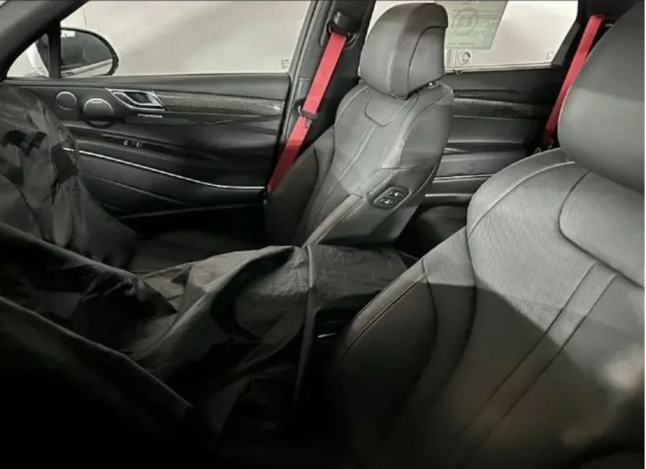 제네시스 GV80 쿠페 위장막 테스트카