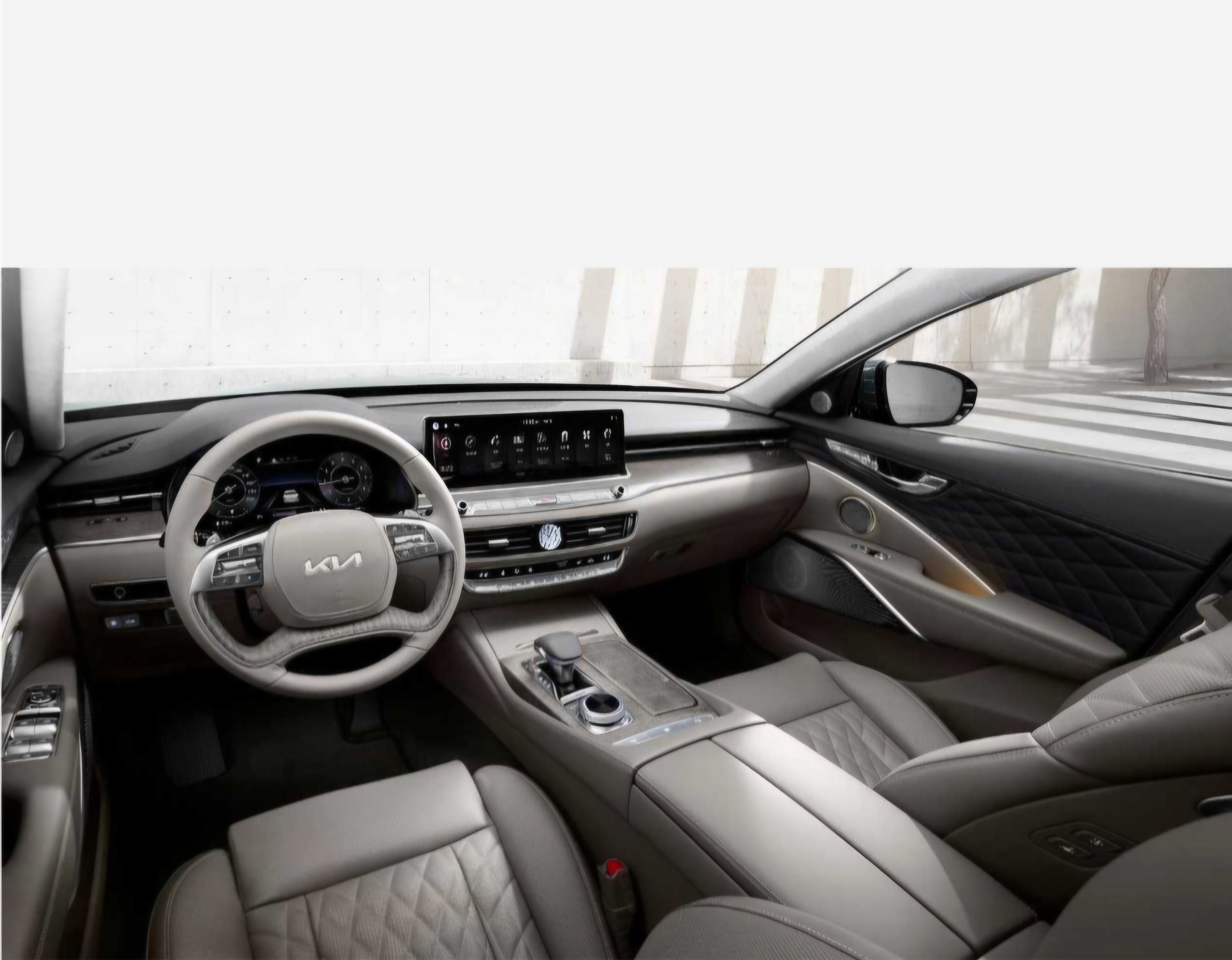 성능 및 스펙: 하이브리드 추가될까?