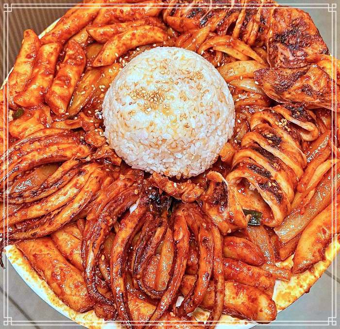 생생정보 마당 서울숲 성수 감칠맛 폭발 닭볶음탕 맛집