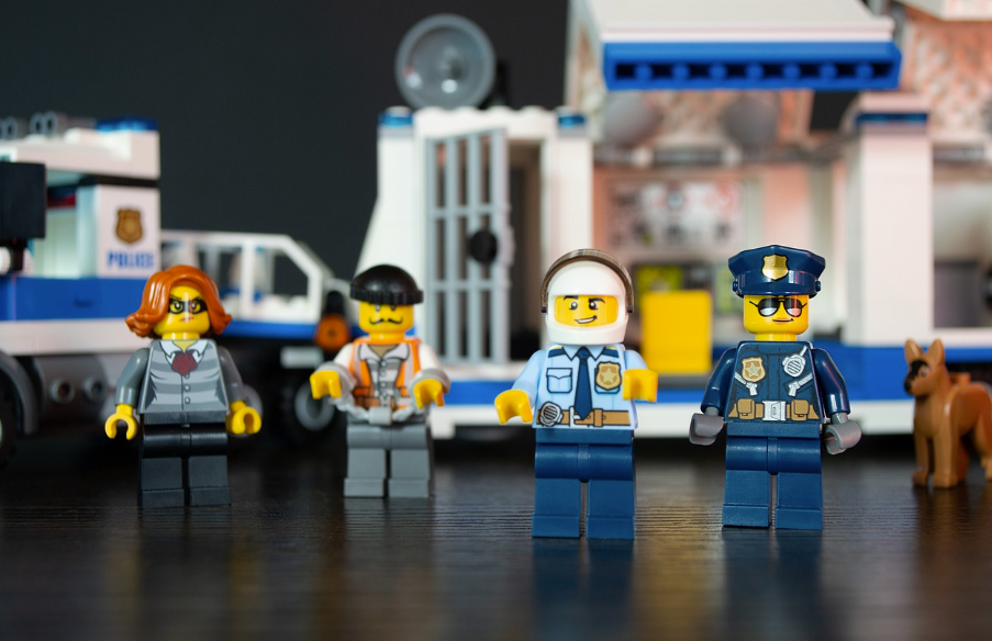 어린자녀와 추천 여행 - 장난감 사진