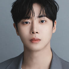 광장 넷플릭스