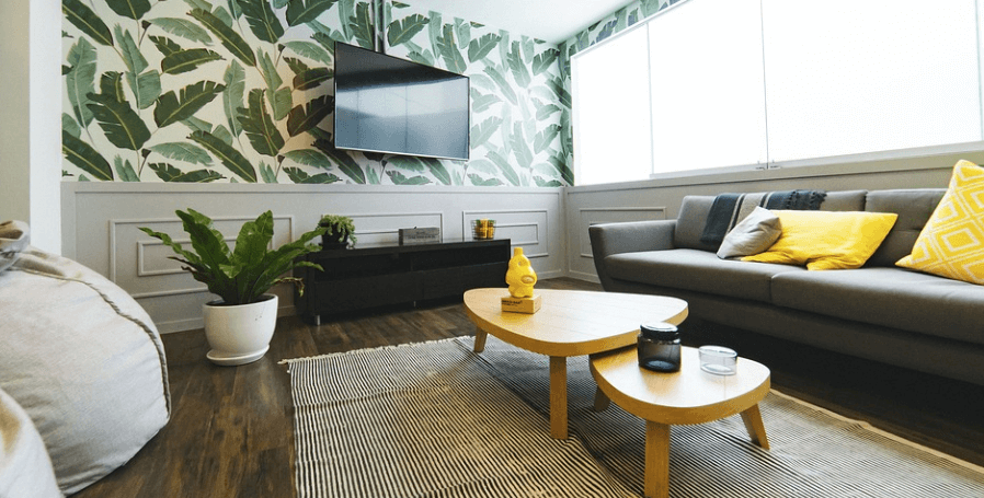 린스 활용법으로 TV 청소도 가능하다