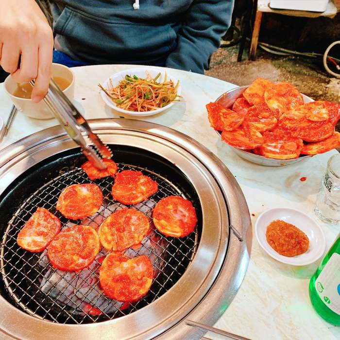 6시내고향 시청 남대문 돼지고추장구이 고향노포 고향정가게 50년 전통 동그랑땡 돼지 고추장 구이 맛집 오늘 방송 추천